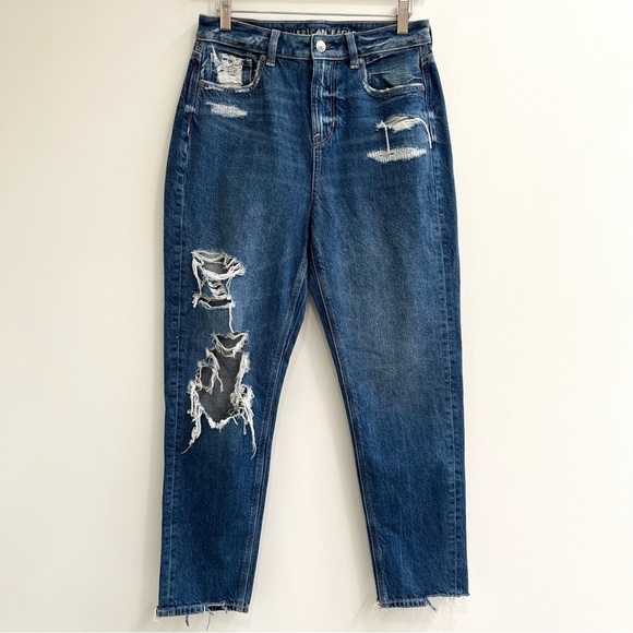 AEO high waisted mom jeans distressed destroyed medium wash size 4 - Picture 1 of 9